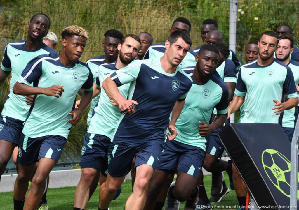 A la reprise de l'entraînement, Olivier Rodriguez, le préparateur physique du HAC, estime à 15 jours minimum la période pour remettre en condition les joueurs. ©Emmanuel Lelaidier