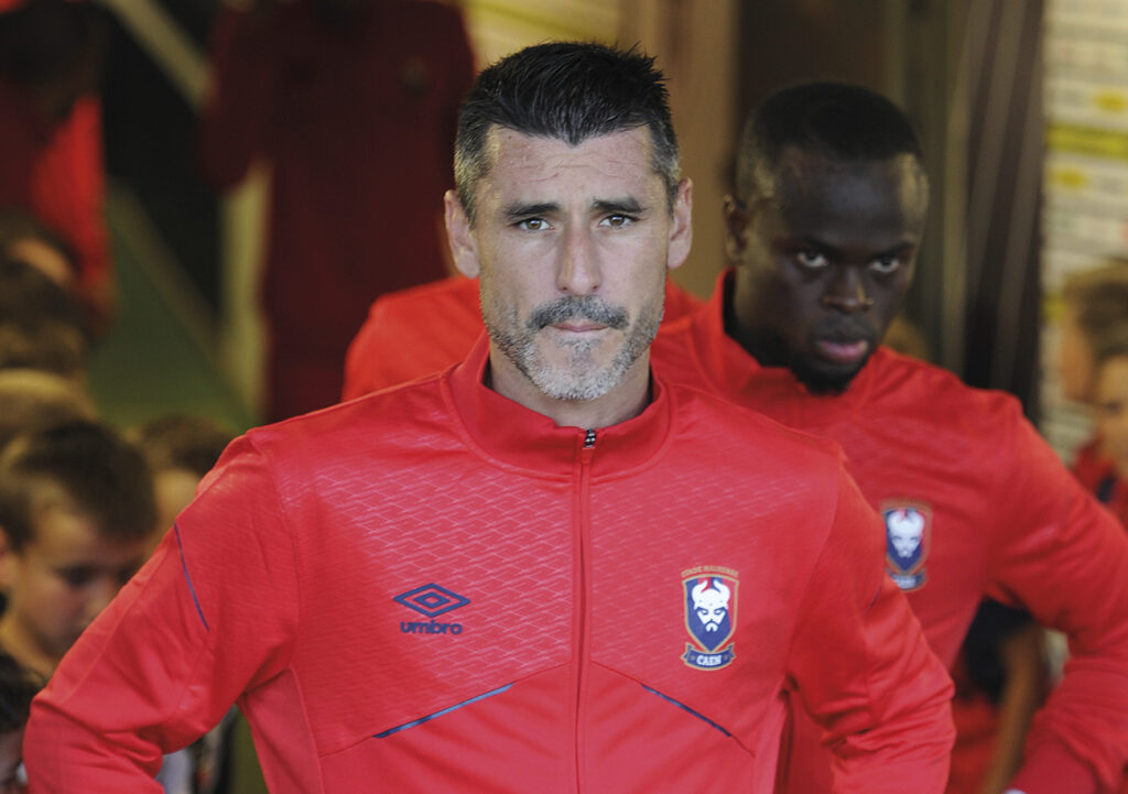 Durant ses quatre saisons passées au Stade Malherbe (2014-2018), Julien Féret aura disputé 158 matches toutes compétitions confondues sous le maillot « Rouge et Bleu ».