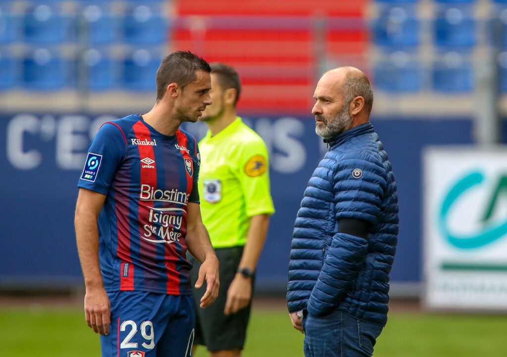 Avec le forfait de Jessy Deminguet, Jessy Pi pourrait retrouver une place dans le onze de départ face à Troyes. ©Damien Deslandes