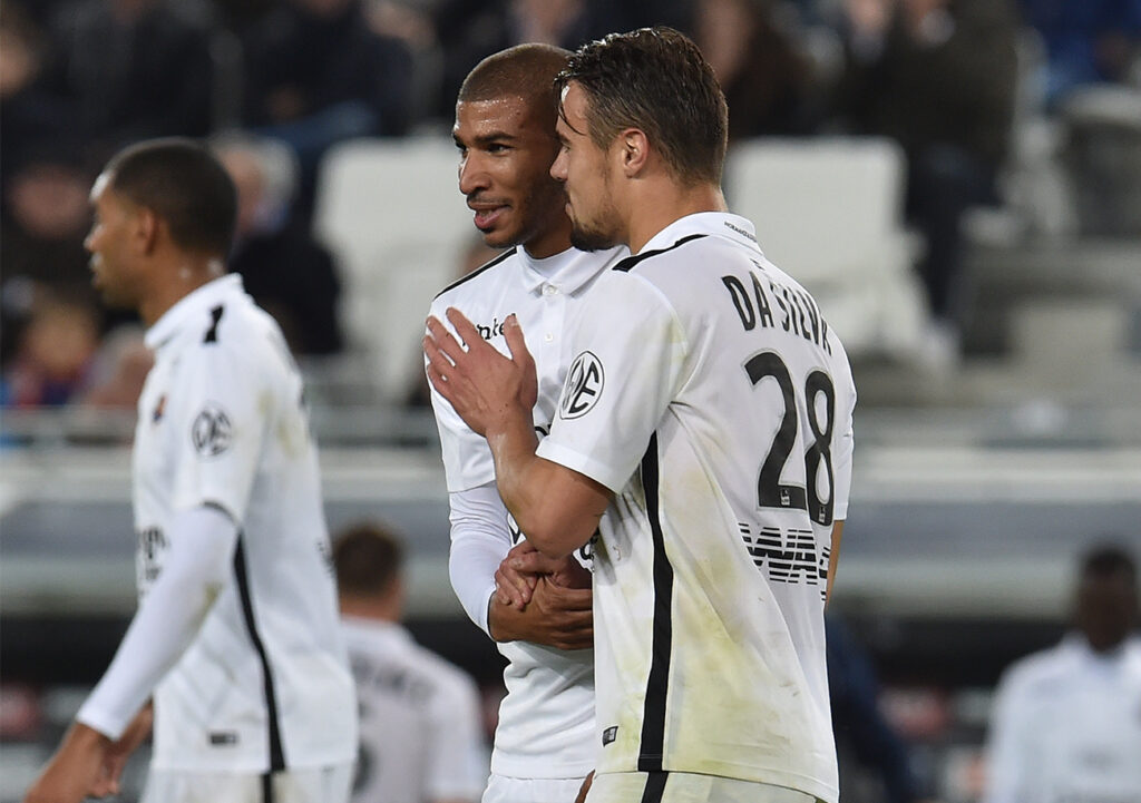 Durant ses trois saisons au Stade Malherbe (2014-2017), Jordan Adéoti a noué de solides amitiés avec Manu Imorou, Dennis Appiah et Damien Da Silva.