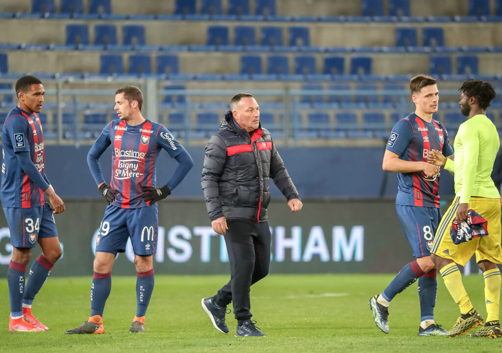 Pour ce déplacement à Grenoble, Fabrice Vandeputte devrait enregistrer de nombreux retours dans son groupe dont Jonathan Rivierez, Alexis Beka Beka et Nicholas Gioacchini, tous les trois suspendus le week-end dernier. ©Damien Deslandes