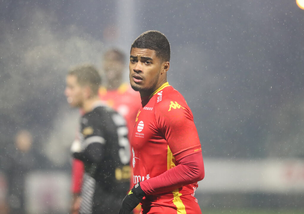 Et de cinq pour Garland Gbellé qui a conforté, contre Amiens, sa place de deuxième meilleur buteur de QRM. ©Photo d'archives