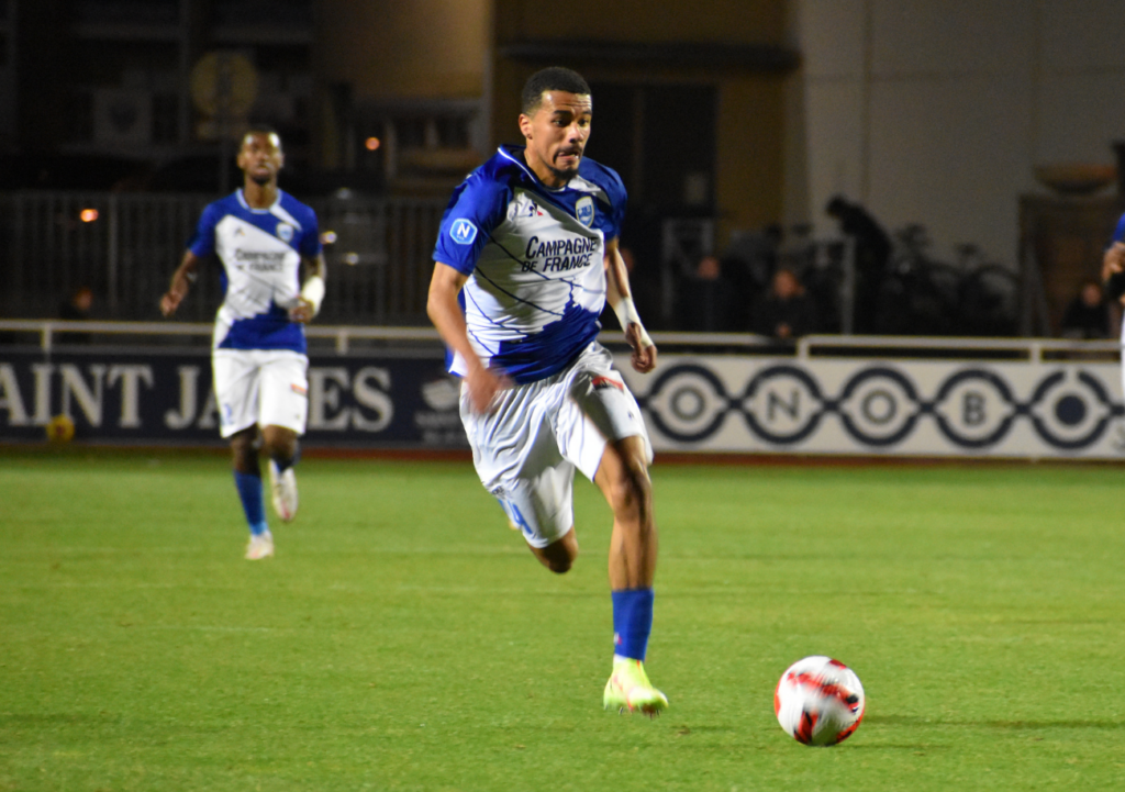 Très actif, Florian Bianchini a inscrit le but égalisateur pour l'US Avranches sur un penalty qu'il a lui-même obtenu.