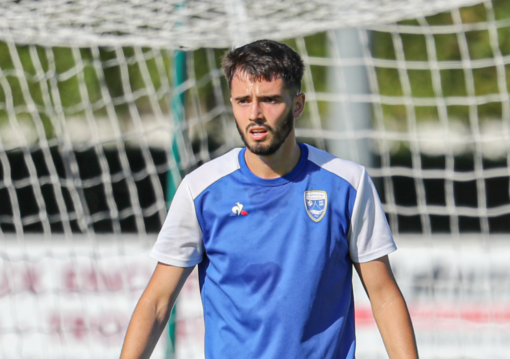 Ex-capitaine de la réserve du FC Nantes (N2), Victor Daguin fait partie des nouveaux visages de l'US Avranches. ©Damien Deslandes