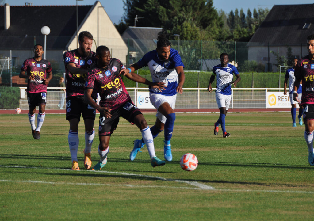 Remuant tous au long des 90', Ihsan Sacko a été récompensé de son activité en ouvrant son compteur personnel cette saison sur penalty.