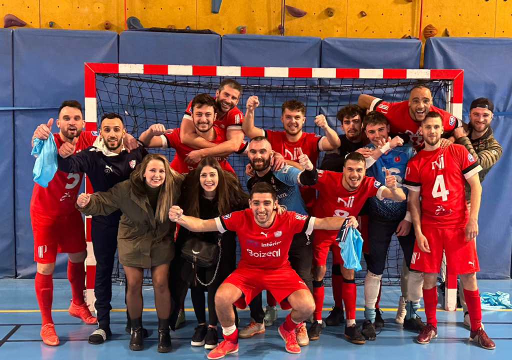 La section futsal de Dives-Cabourg n'a qu'un an et demi et pourtant, elle s'impose déjà comme l'un des révélations de la saison en Normandie. ©SUDC