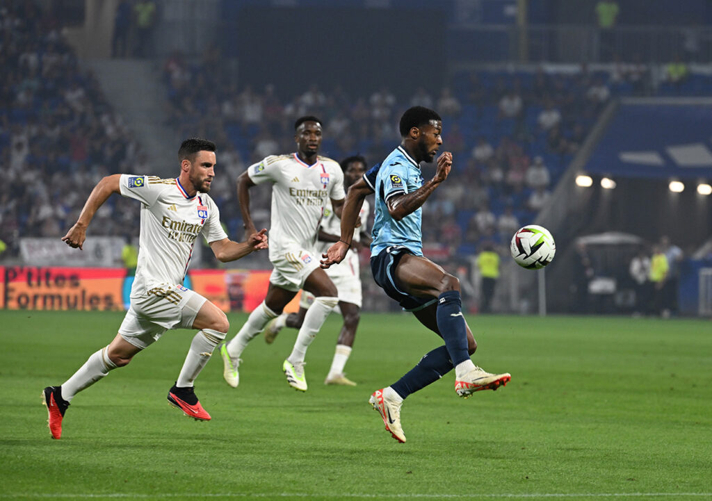 De retour dans le onze de départ havrais après en avoir été absent lors des deux dernières journées, Josué Casimir - qui remplaçait Loïc Négo, forfait - a livré un match plein dans son couloir droit. ©Emmanuel Lelaidier