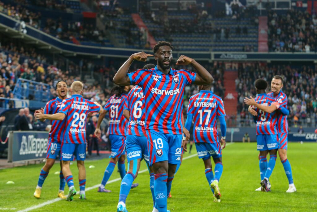 Alexandre Mendy ne se trouve désormais plus qu'à deux unités de Cyrille Watier, le meilleur buteur de l'histoire du Stade Malherbe. ©Damien Deslandes