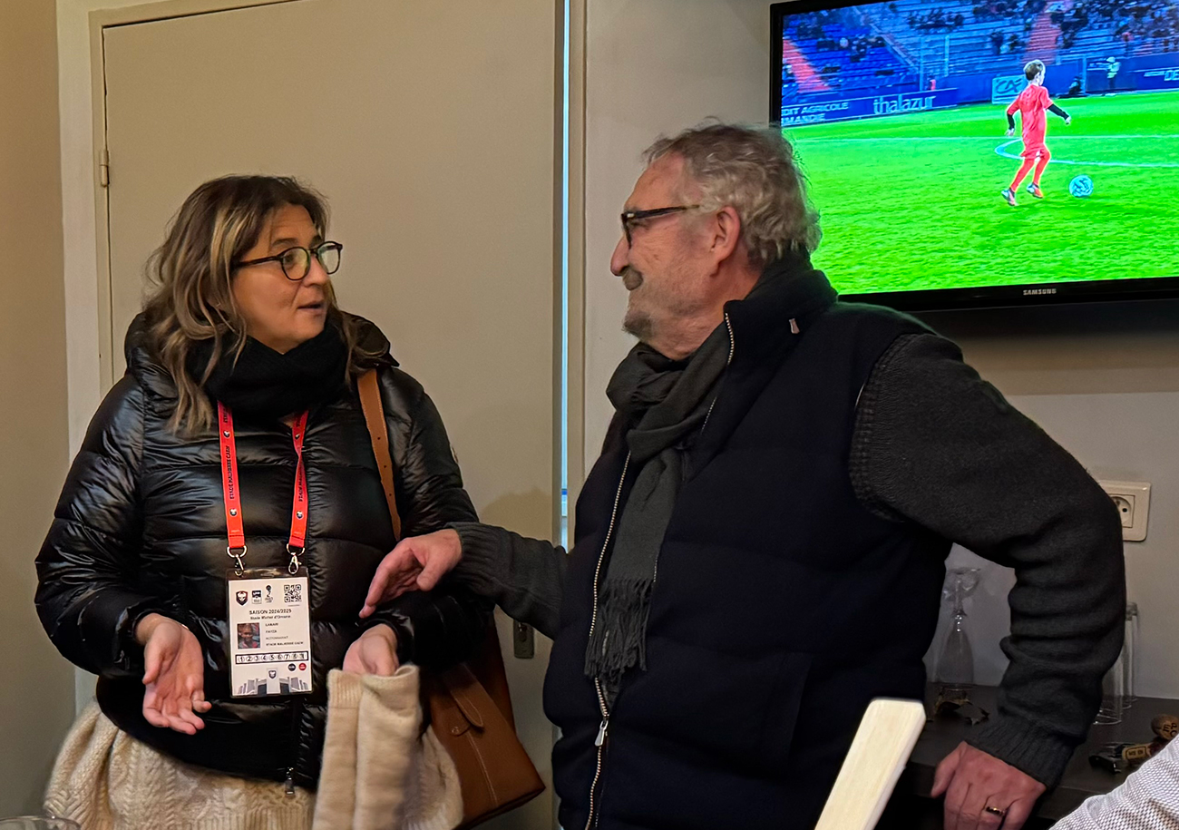 Comme de nombreuses personnes quand elles croisent Jean-François Fortin à d'Ornano, Fayza Lamari l'a appelé « président », référence à ses nombreuses années à la tête du club caennais.