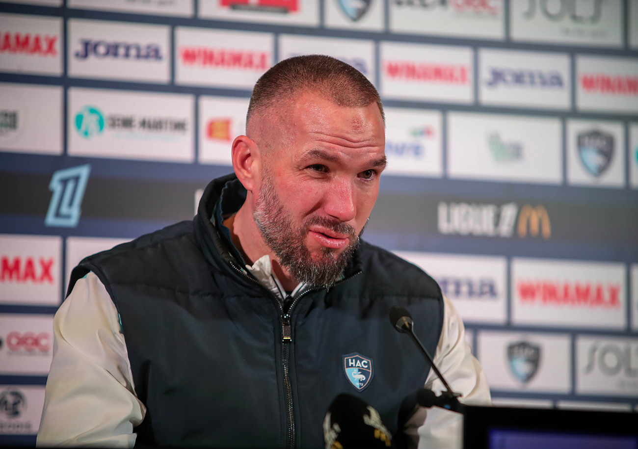 Malgré cet énième faux pas en championnat, Didier Digard s'est félicité du soutien reçu de la part du kop du Stade Océane. ©Damien Deslandes