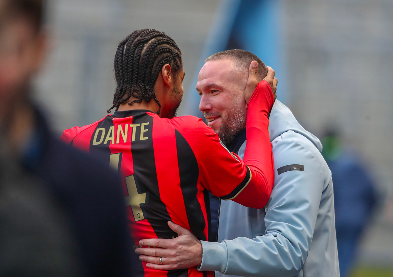 Pour Didier Digard qui connaît particulièrement bien le défenseur brésilien de l'OGC Nice, la réaction de Dante sur sa faute de main signifie qu'il y avait, bel et bien, penalty pour le HAC. @Damien Deslandes