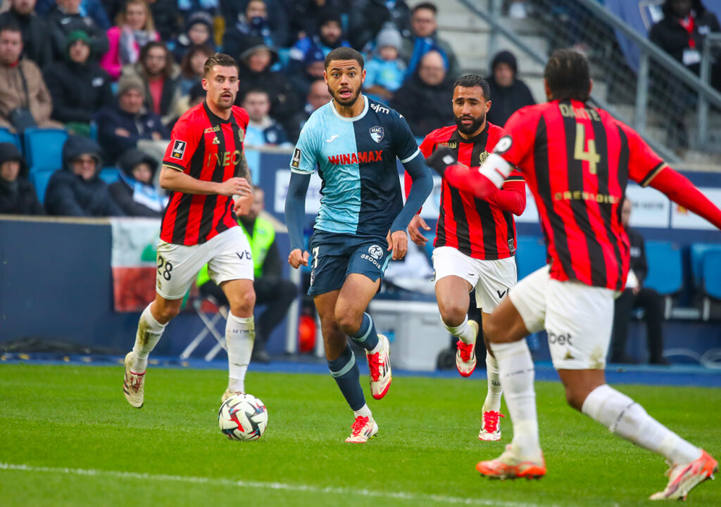 L'activité offensive d'Antoine Joujou, à l'origine du but de Yassine Kechta, fait partie des nombreux motifs de satisfaction de Didier Digard, ce dimanche après-midi. ©Damien Deslandes